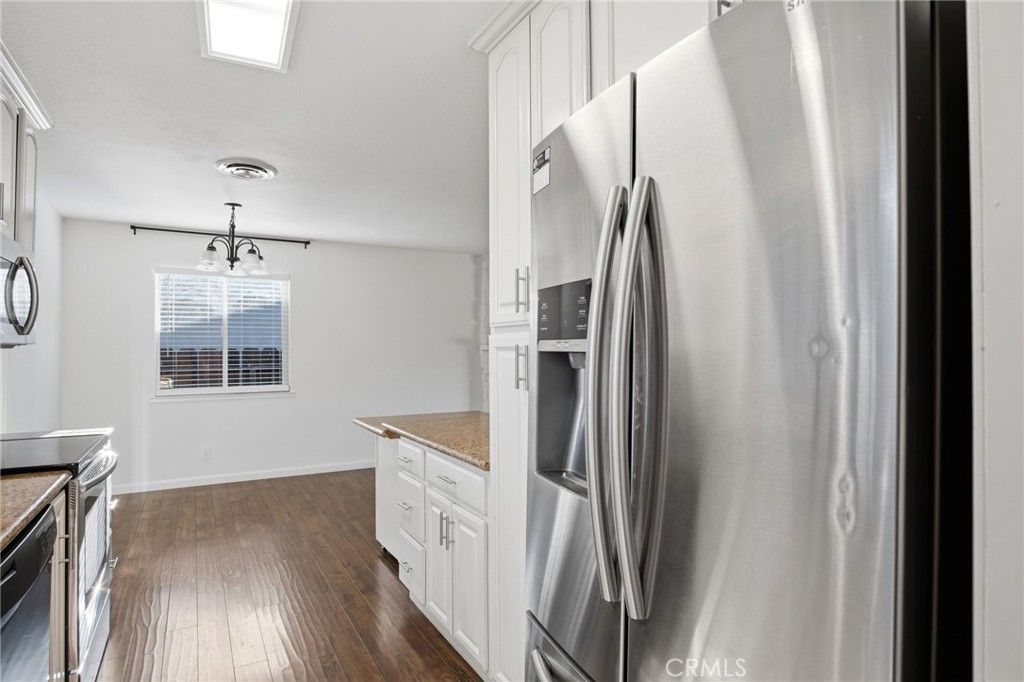 Image 8 of property listing at 680 Sherri, Turlock, CA 95382