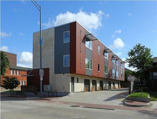 408 College Main 100, College Station, TX 77840