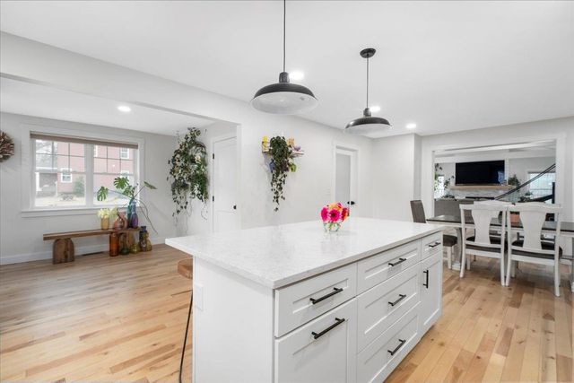 140 South Mast Street, Goffstown, NH 03045