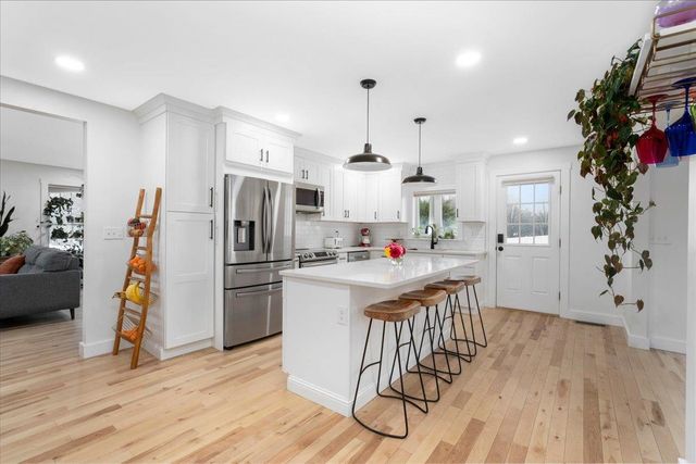 140 South Mast Street, Goffstown, NH 03045