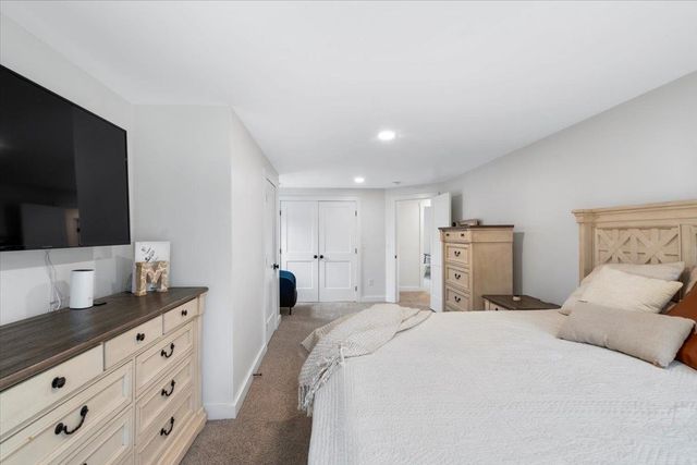 140 South Mast Street, Goffstown, NH 03045