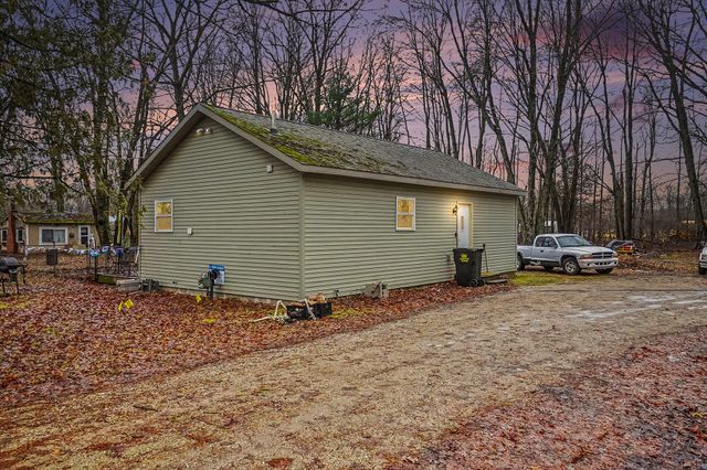 1147 S Bingham Avenue, Sheridan Twp, MI 49349