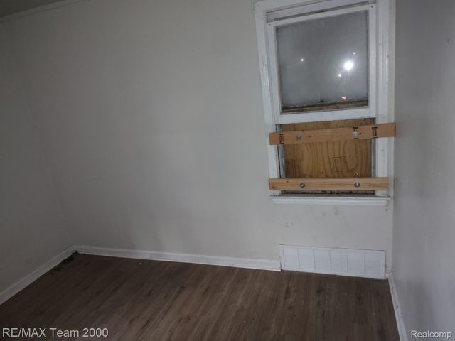 17134 Pembroke Avenue, Detroit, MI 48235
