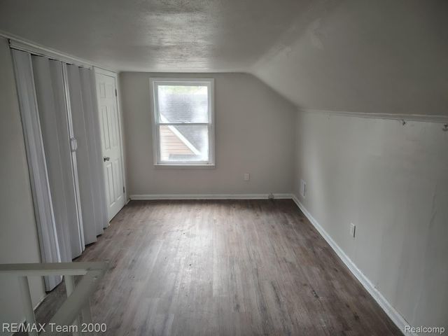 17134 Pembroke Avenue, Detroit, MI 48235