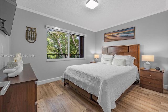 12850 SW 4th Ct 306I, Pembroke Pines, FL 33027