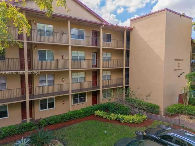 12850 SW 4th Ct 306I, Pembroke Pines, FL 33027