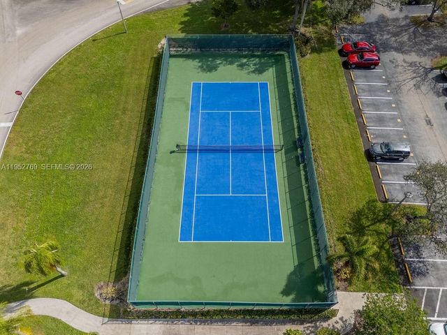 12850 SW 4th Ct 306I, Pembroke Pines, FL 33027