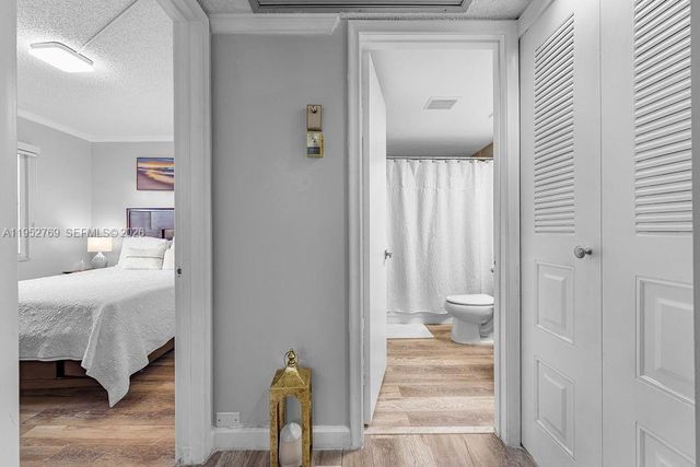 12850 SW 4th Ct 306I, Pembroke Pines, FL 33027