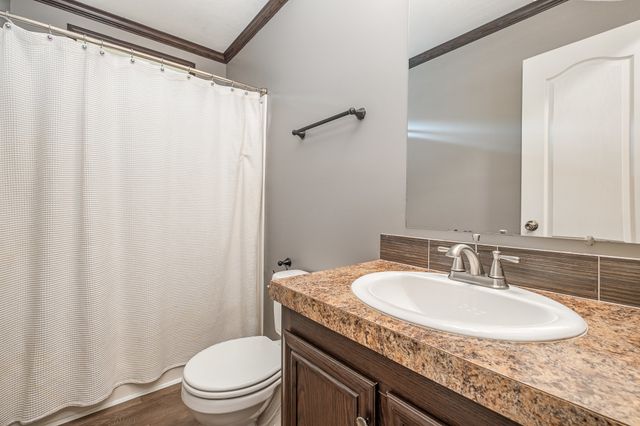 1150 Kingwood Ln, Rockvale, TN 37153