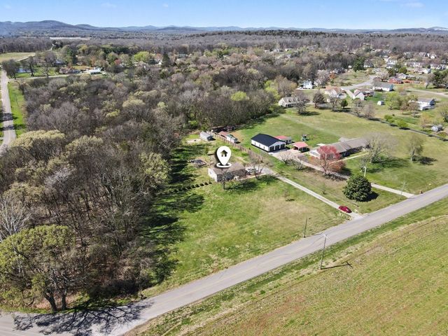 1150 Kingwood Ln, Rockvale, TN 37153