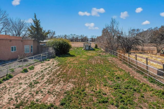 355 Esperanza Drive, Bosque Farms, NM 87068