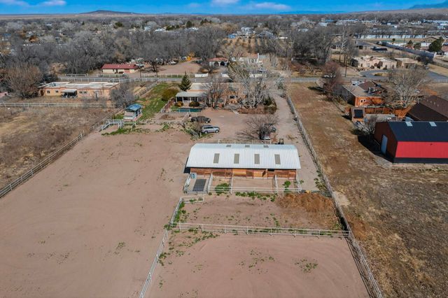 355 Esperanza Drive, Bosque Farms, NM 87068