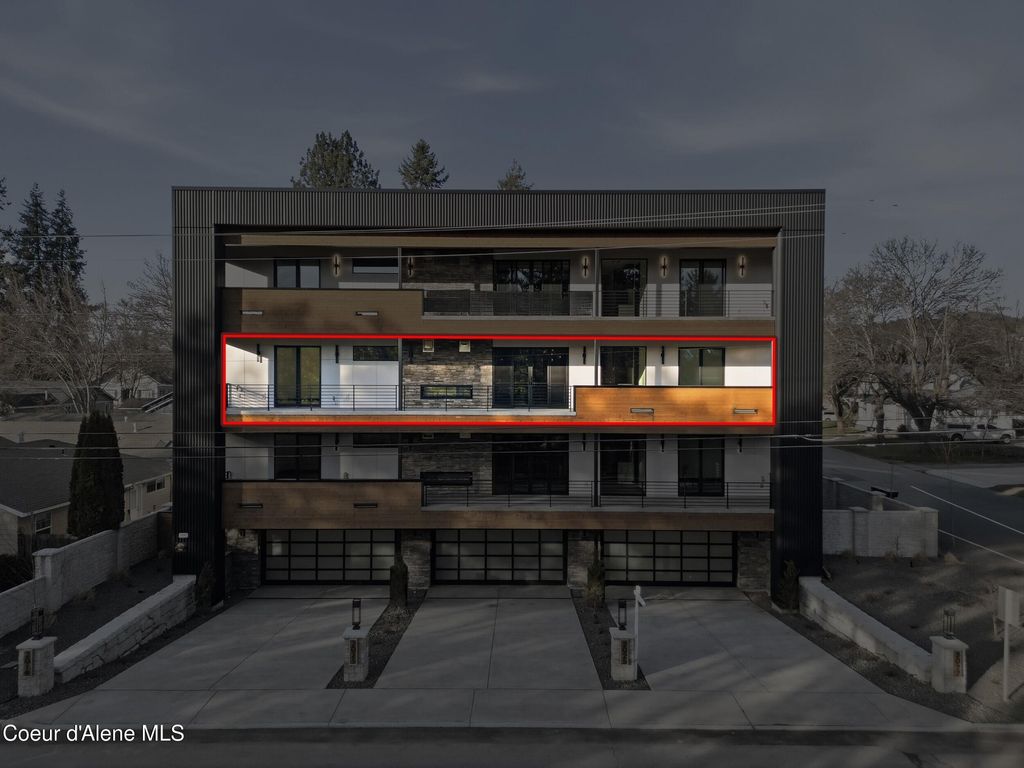 2025 E Mullan Ave, Coeur d'Alene, ID 83814 photo 3