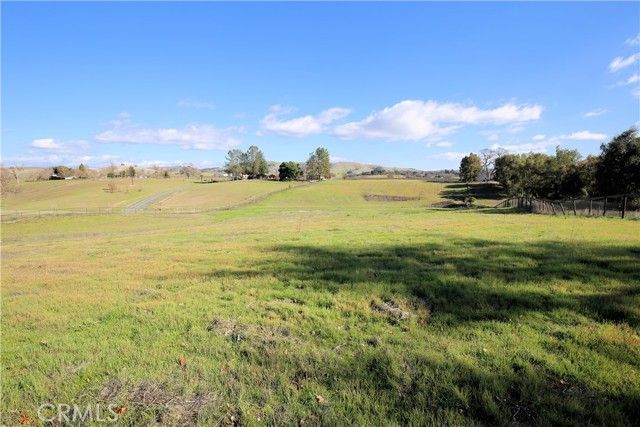 1455 Eureka Lane, Templeton, CA 93465