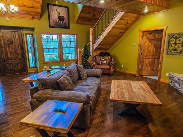 4342 Harmon Road, Harrison, AR 72601