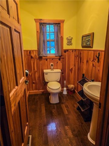 4342 Harmon Road, Harrison, AR 72601