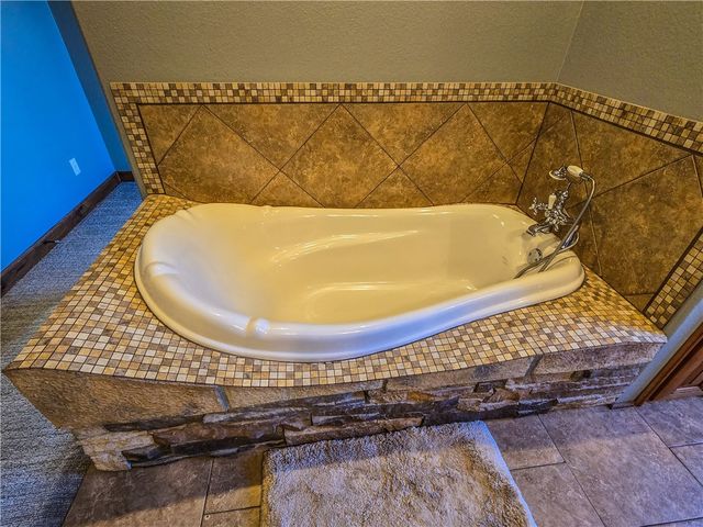 4342 Harmon Road, Harrison, AR 72601