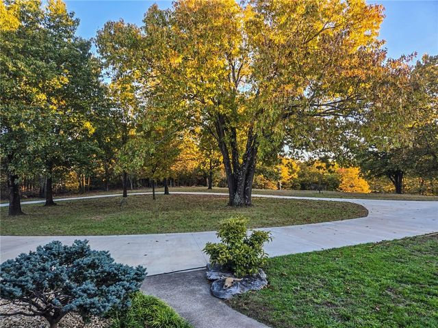 4342 Harmon Road, Harrison, AR 72601