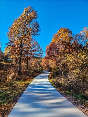 4342 Harmon Road, Harrison, AR 72601