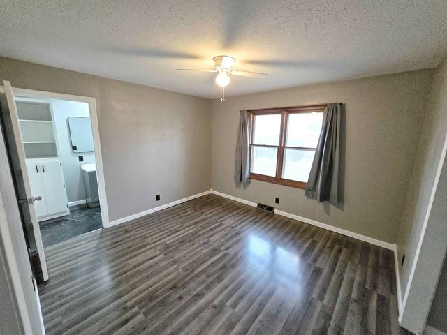 728 N 4th St, Salina, KS 67401