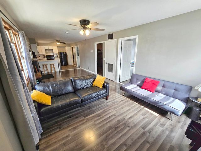 728 N 4th St, Salina, KS 67401