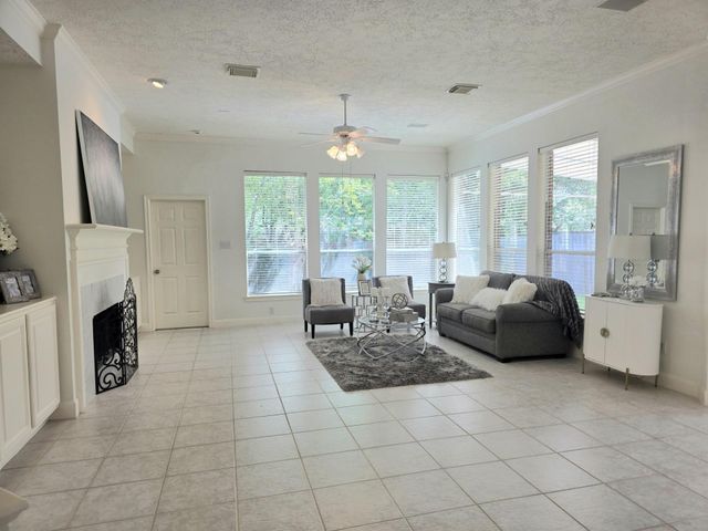 13819 Threadall Park Drive, Houston, TX 77077
