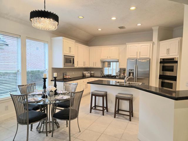13819 Threadall Park Drive, Houston, TX 77077