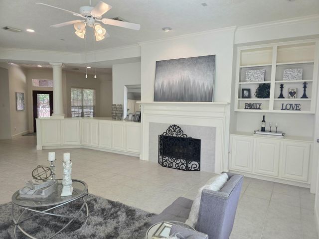 13819 Threadall Park Drive, Houston, TX 77077