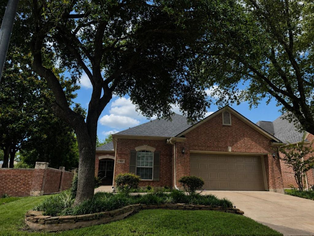 13819 Threadall Park Drive, Houston, TX 77077