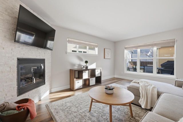 614 Copernicus Way, Madison, WI 53718