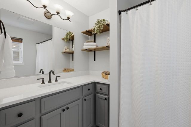 614 Copernicus Way, Madison, WI 53718