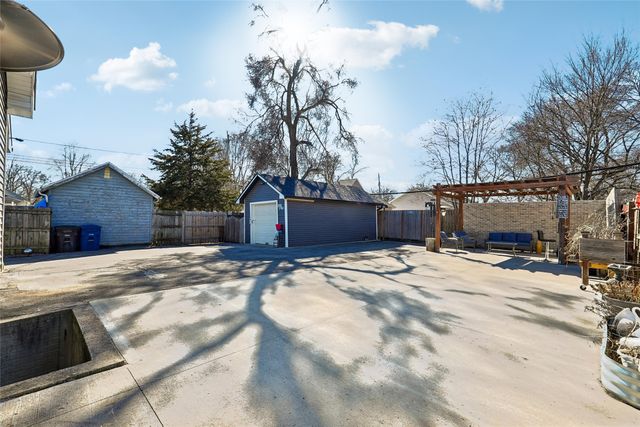 738 SE 26th Court, Des Moines, IA 50317