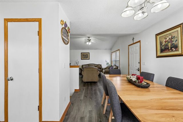 738 SE 26th Court, Des Moines, IA 50317