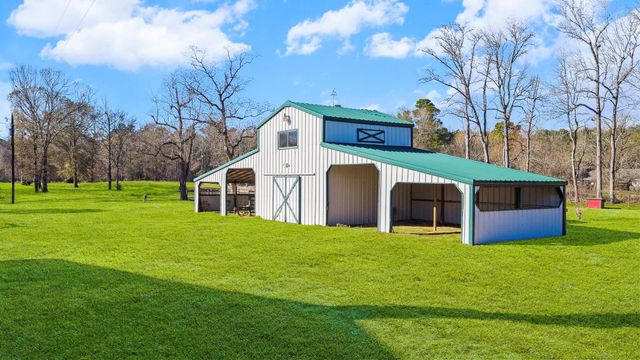 500 State Highway 156, Point Blank, TX 77364