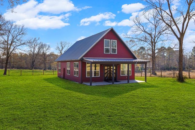 500 State Highway 156, Point Blank, TX 77364