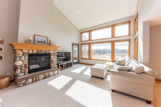 5215 Vaughn Road, Dexter, MI 48130