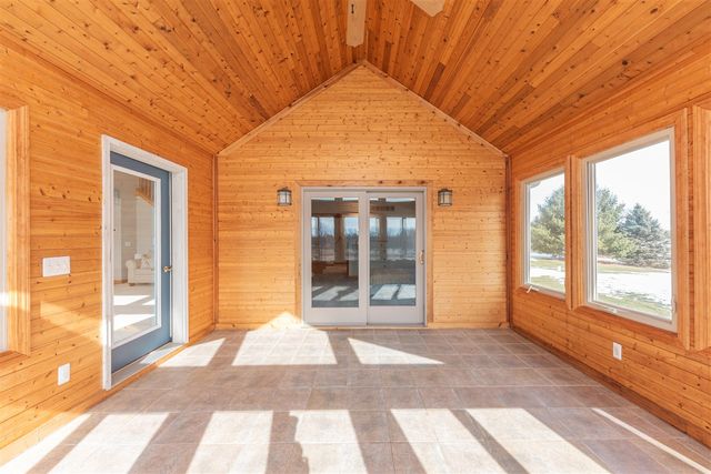 5215 Vaughn Road, Dexter, MI 48130