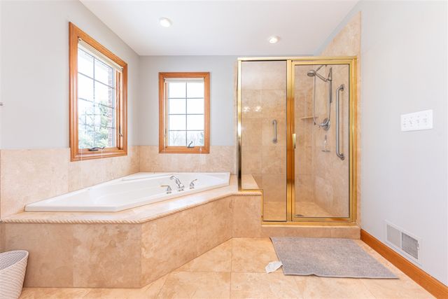 5215 Vaughn Road, Dexter, MI 48130