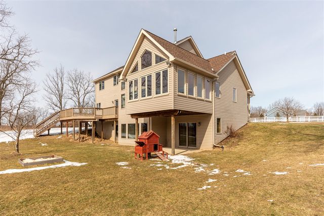 5215 Vaughn Road, Dexter, MI 48130