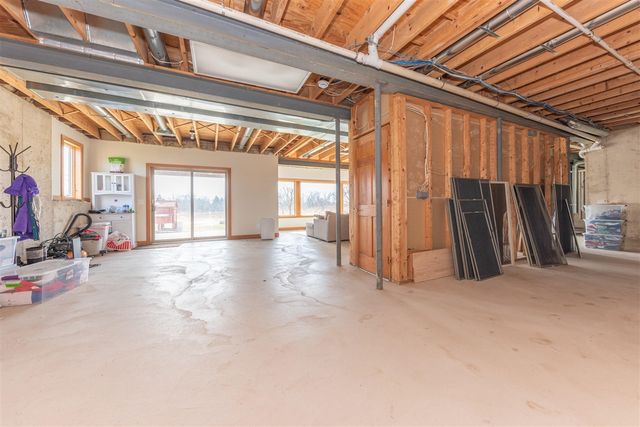 5215 Vaughn Road, Dexter, MI 48130