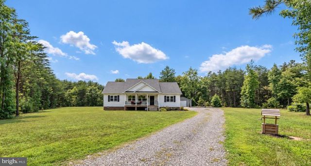 93 EASTHAM RD, Bumpass, VA 23024