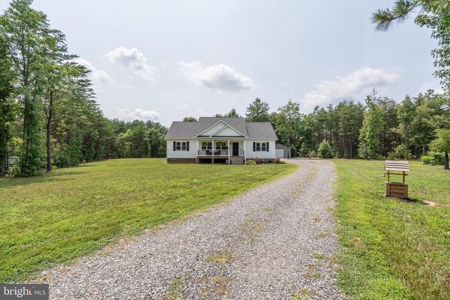 93 EASTHAM RD, Bumpass, VA 23024