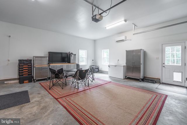 93 EASTHAM RD, Bumpass, VA 23024