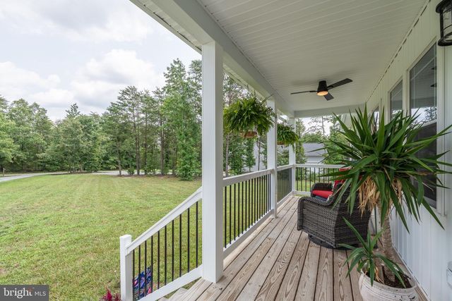 93 EASTHAM RD, Bumpass, VA 23024