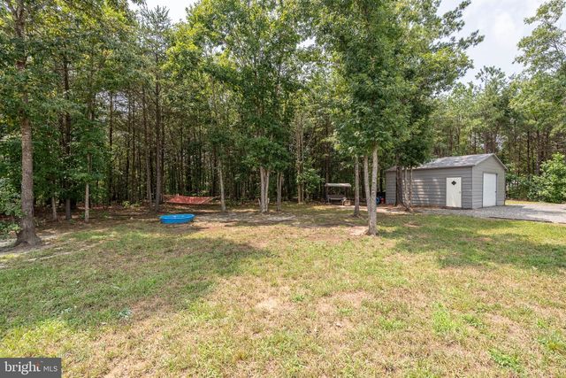 93 EASTHAM RD, Bumpass, VA 23024