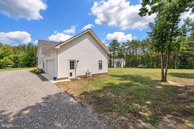 93 EASTHAM RD, Bumpass, VA 23024