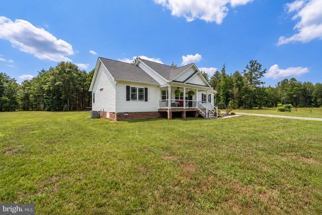 93 EASTHAM RD, Bumpass, VA 23024