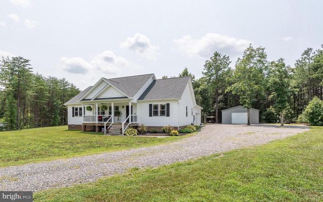 93 EASTHAM RD, Bumpass, VA 23024