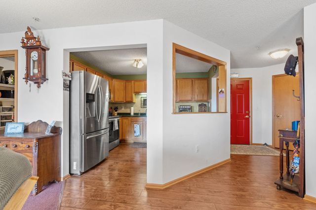 2231 Penn Place 114, North Saint Paul, MN 55109
