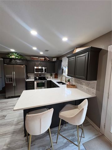 3955 Shannendoah Lane, Springdale, AR 72762